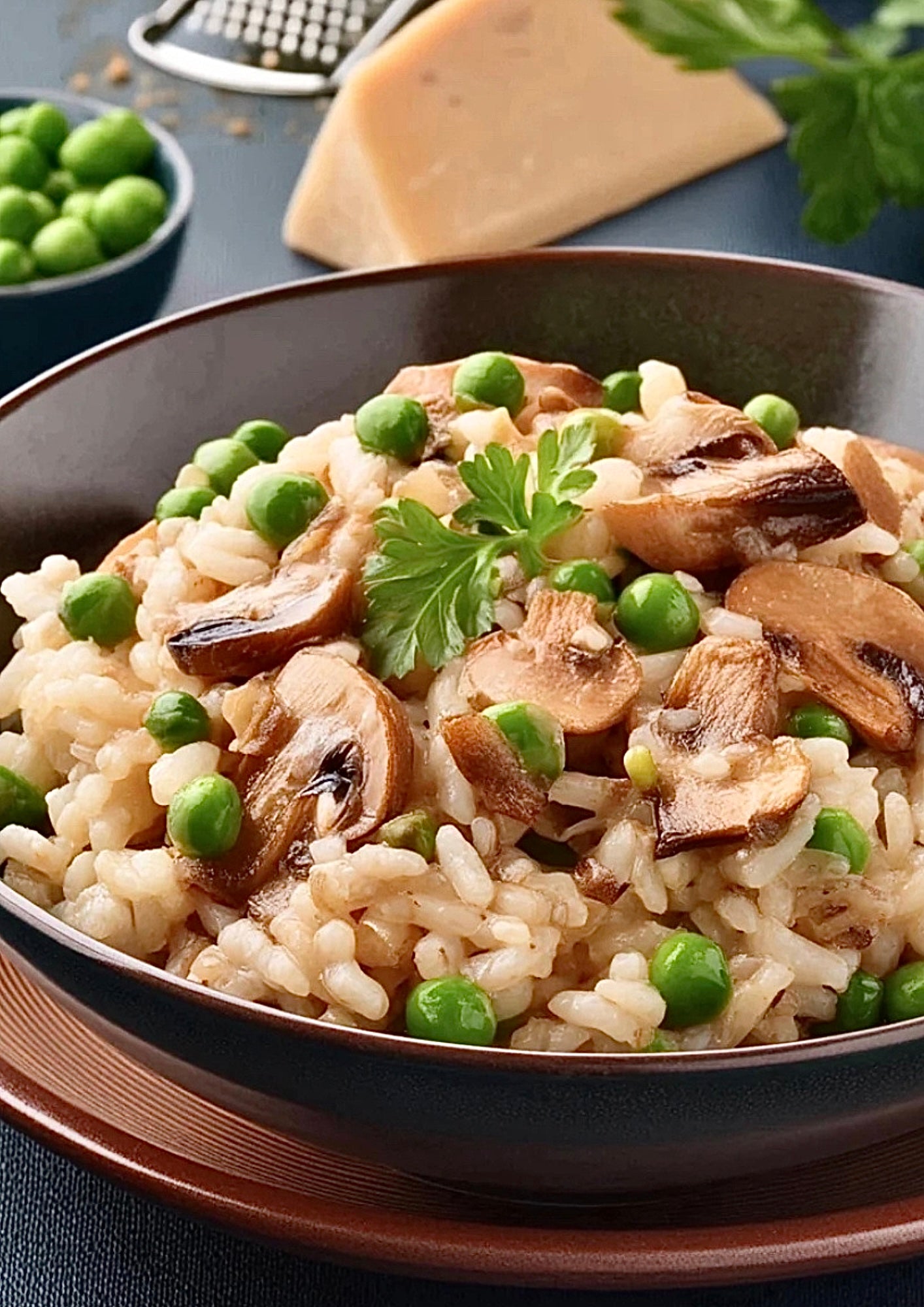 Chicken, pea and mushroom risotto PRE-ORDER