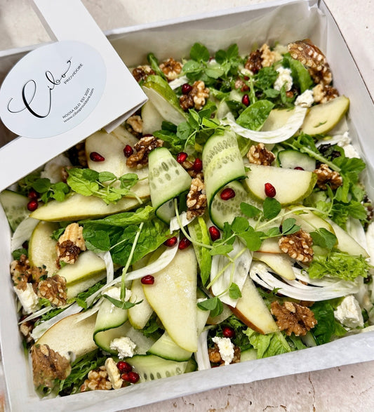 Cibo Baby Leaf & Pear Salad in signature catering box